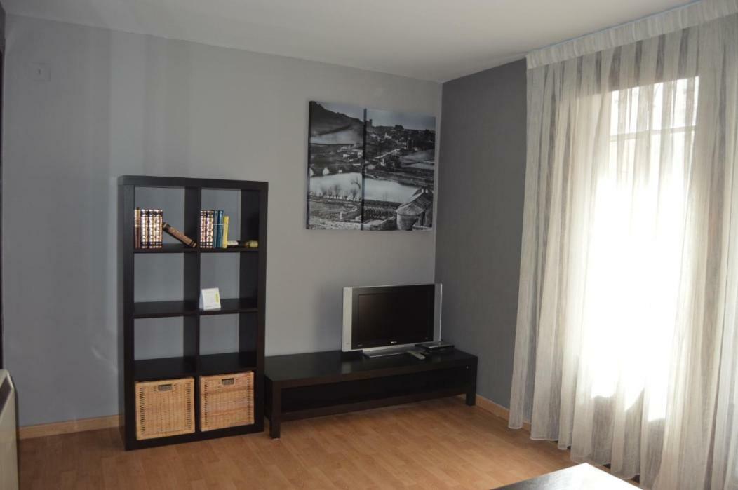 Vut Collado 28 Segundo Appartement Soria Buitenkant foto